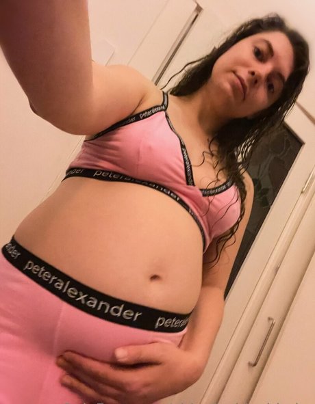 amateur wife onlyfans sexy naked photo