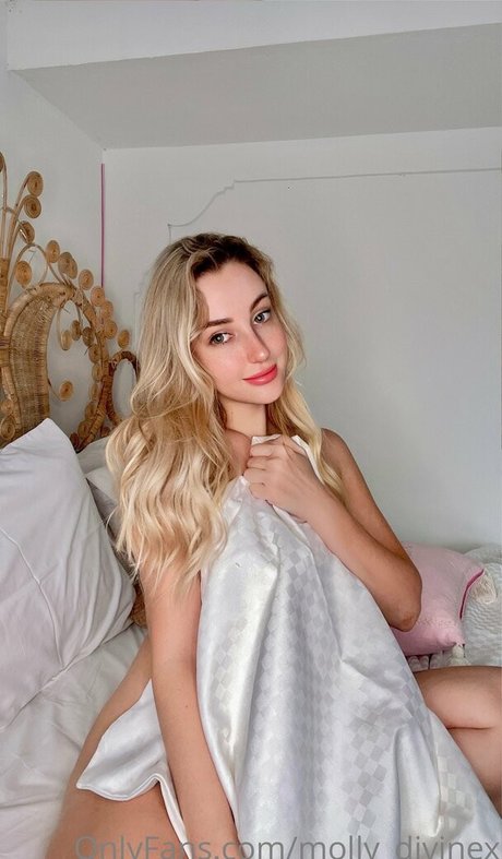 molly divinex nude pornstar archive