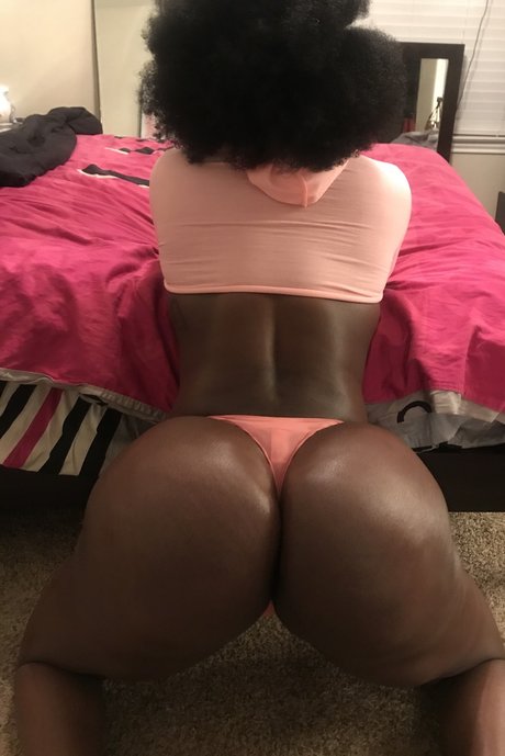 SassyDoll erotic star pic