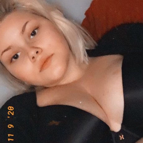 Sasha Raksana porn star img