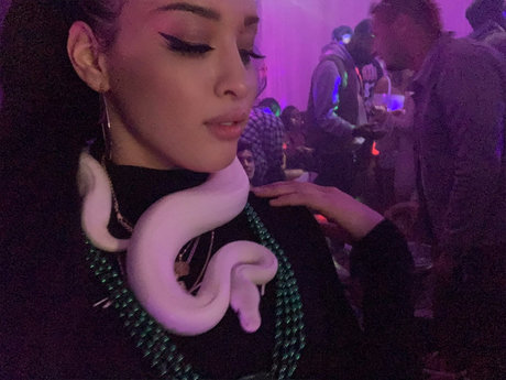 Goddess Kate sexy actress pictures