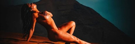 Sarayesfit pornographic model archive