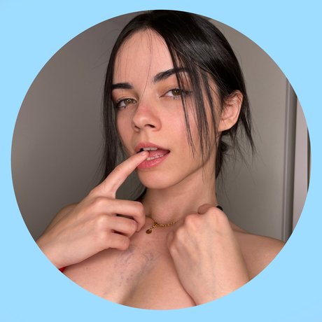 blonde babe onlyfans pretty galleries