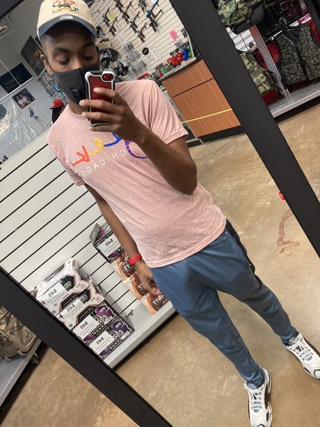 Saquan Davis star naked pics