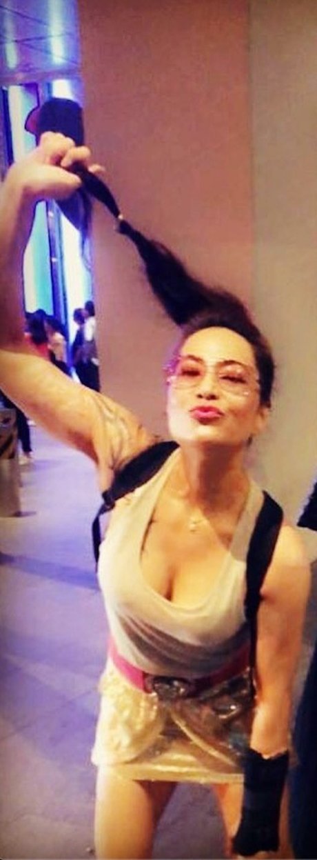 Sandra Holstad star hd pics