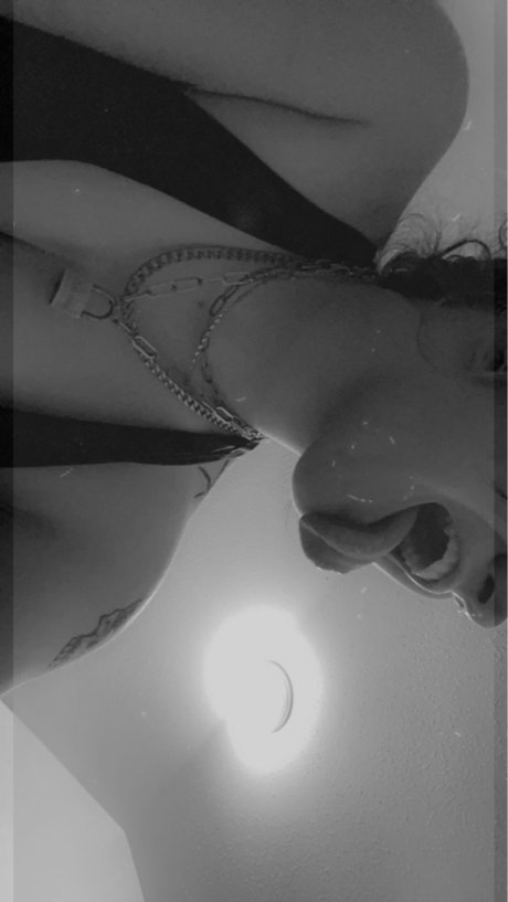 Sanoma pornstar xxx img