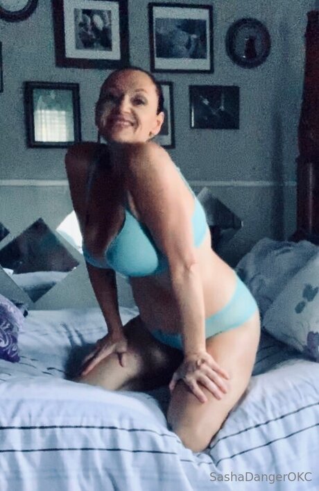 Sasha Danger OKC star sex photos
