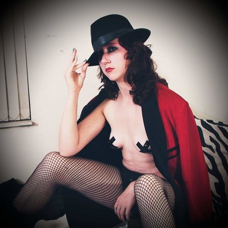 Swifty SoulHeart erotic star images