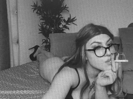 Salylith hot actress photo