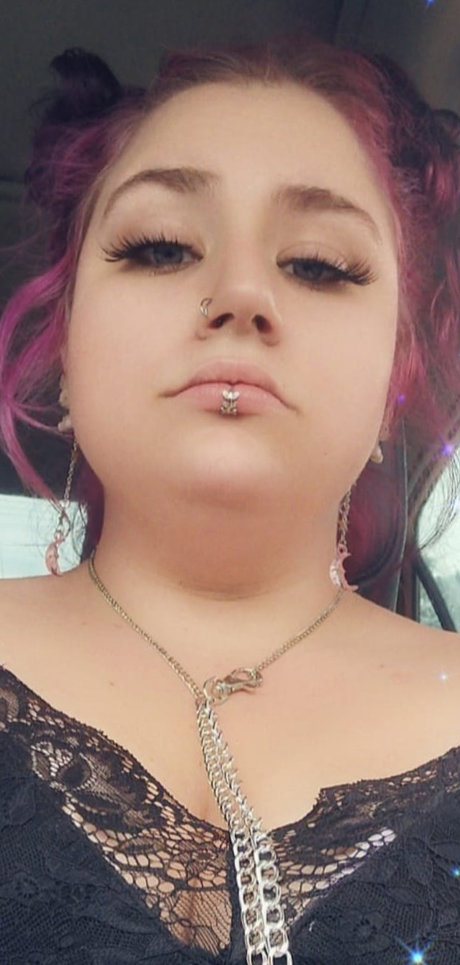 Strawberrii77 star beautiful pic