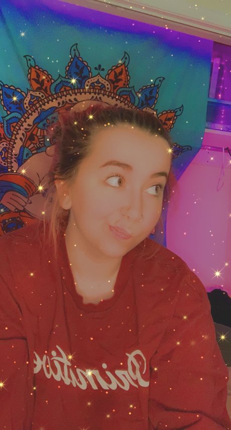 Stormi Faith naked model pictures