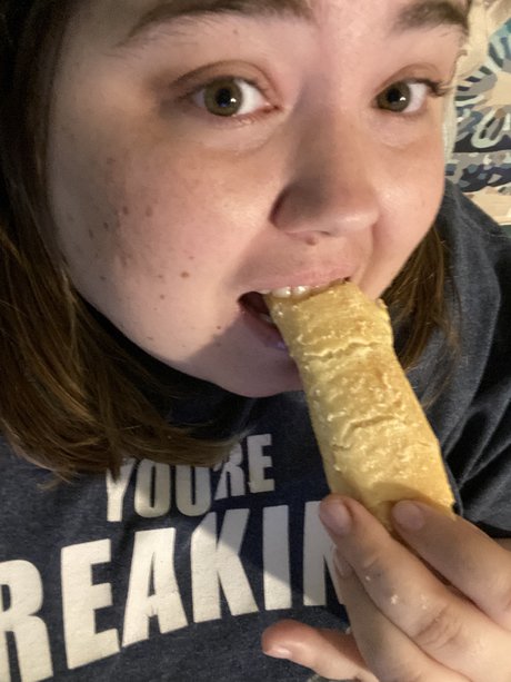 Luna Gail pretty pornstar images