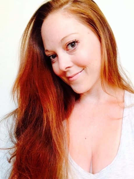 Scarlett Fay best actress images