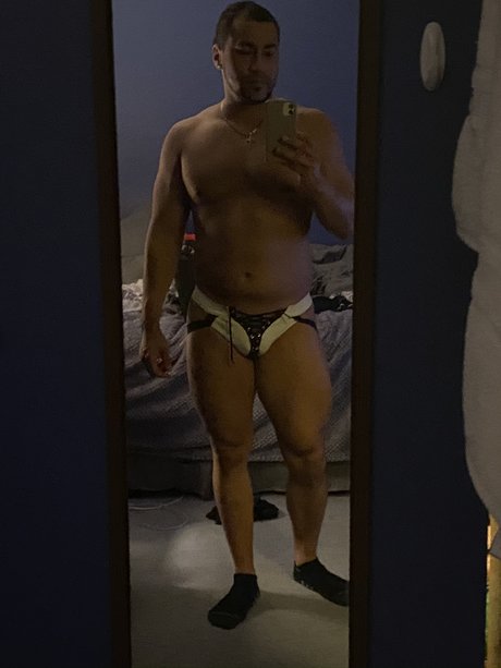 BigLegsLatin19 high quality star image