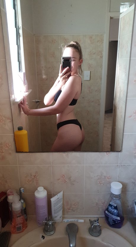 Kaillin star sexy photos