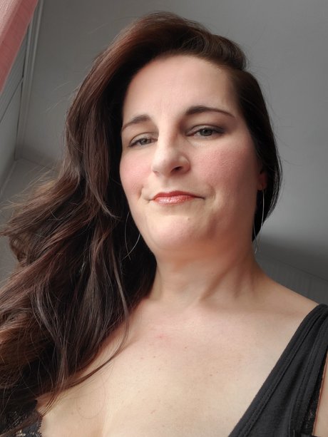 Felon Fatale pornstar perfect archive