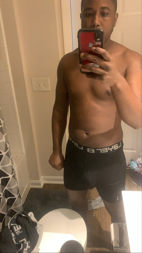 u17379842 star erotic images