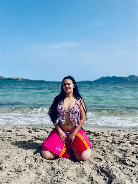 pregnant threesome onlyfans hot pics