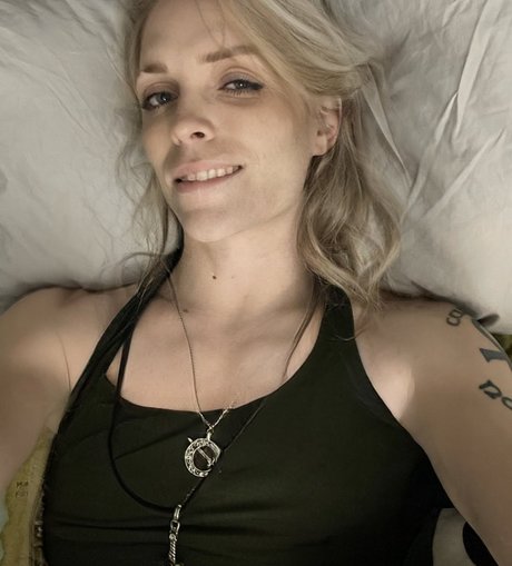 The Rambling Bard sexy actress images