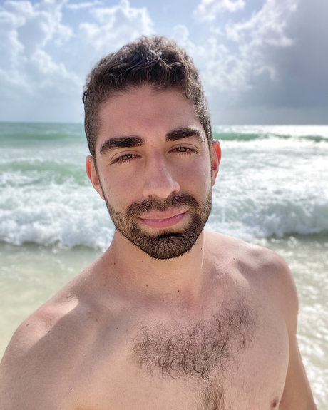 Alfonso A_ naked star image