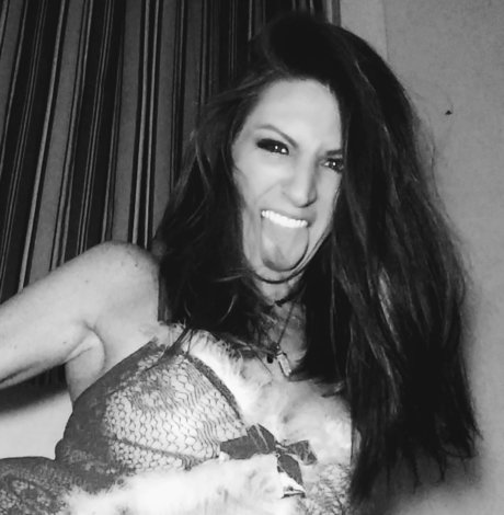 The High Priestess xxx star photos