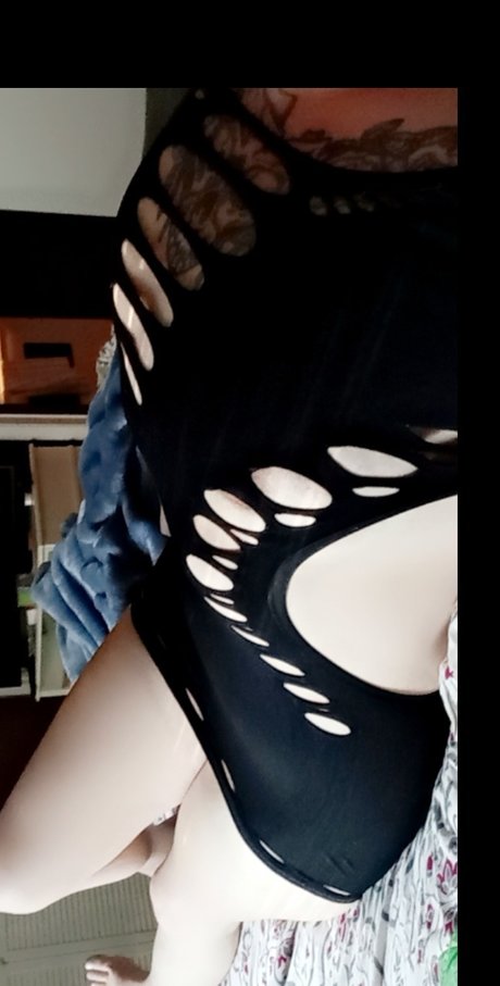 Thamaskdoll pornstar hot photo