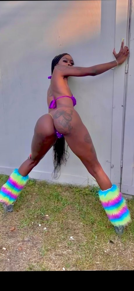 Sexyy Des SOLO CONTENT_ nudes actress pic