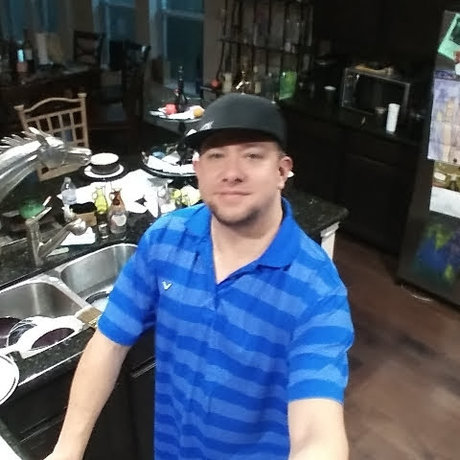 Aaryn G model best photo