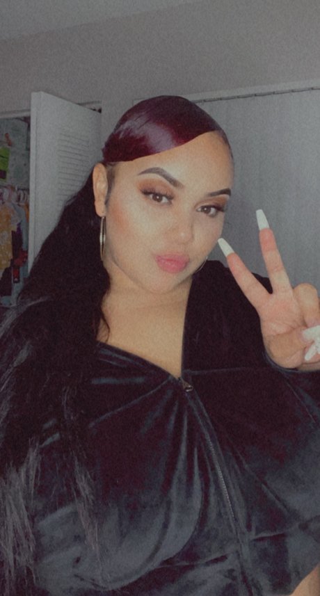 Reey model nice pictures