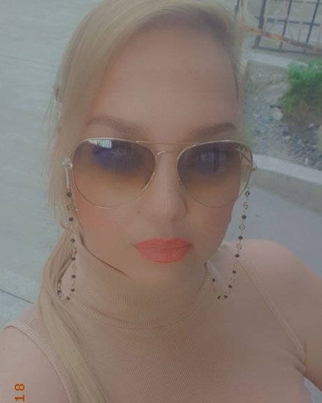 natalia andrea castano giraldo model high quality picture