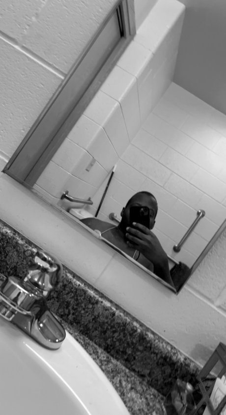 Daddy Zacc Xxx_ adult star images