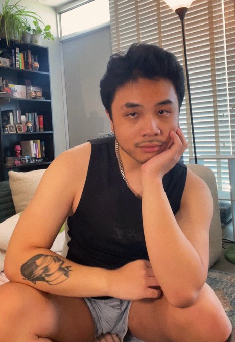 army milf onlyfans sexy nude picture