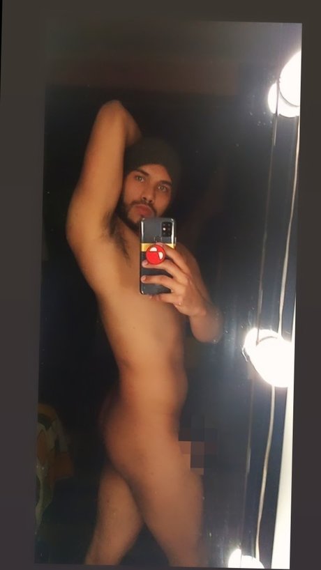 Alex rojas naked star img