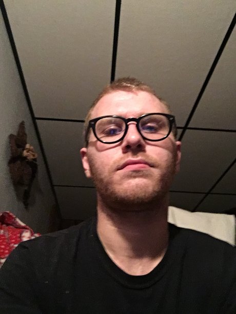 Lucifer Morningstar pornographic actress photos