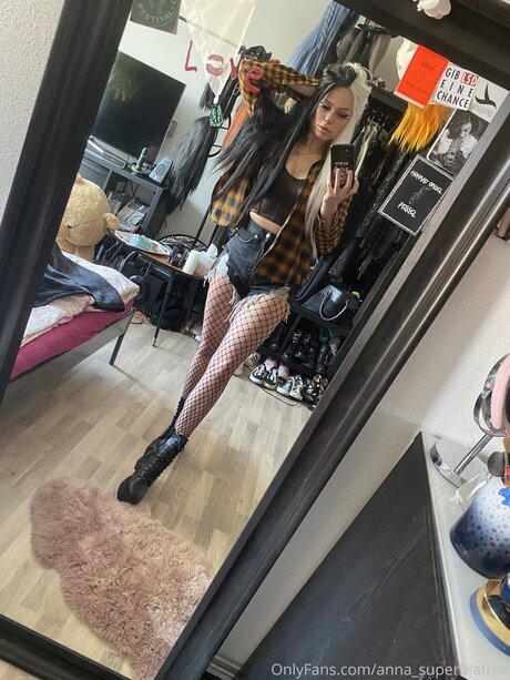 college teacher onlyfans beautiful naked pictures