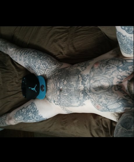 Rob_ model best galleries