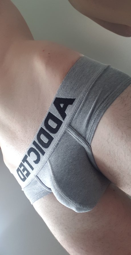 SunnyBum94 pretty actress images