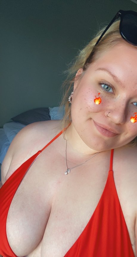 Rebecka free star archive