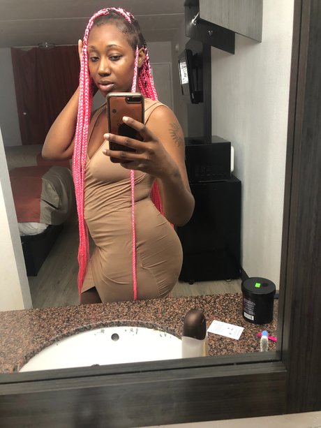 Growthqueen best model archive