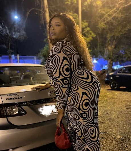 Honey Comb pornstar free images