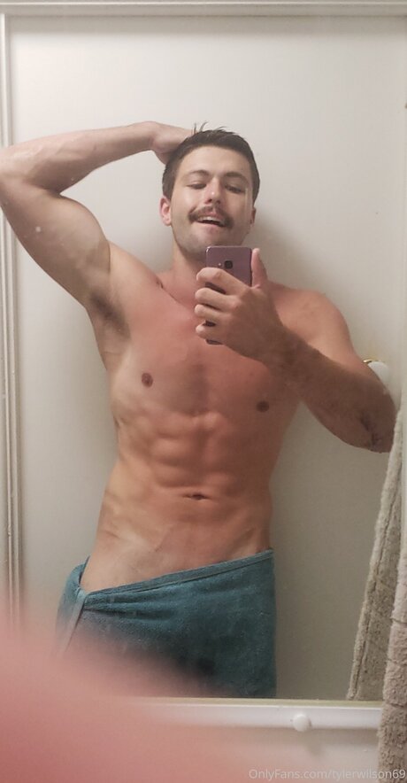 Tyler Wilson pornstar photo