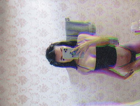 Hannah Love star naked image