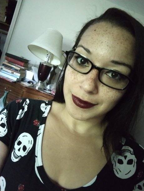 Krystal Rox porn model images