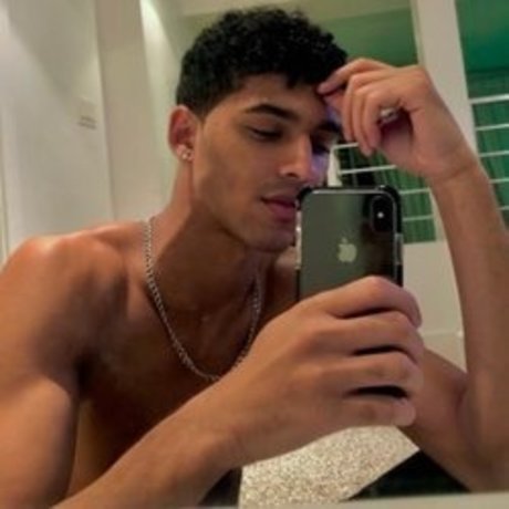 legend top star galleries