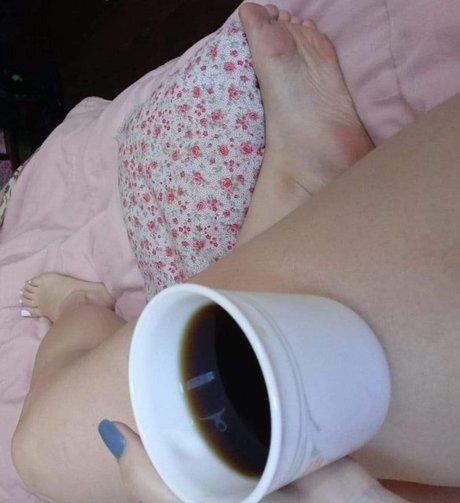 Pao Tello adult star img