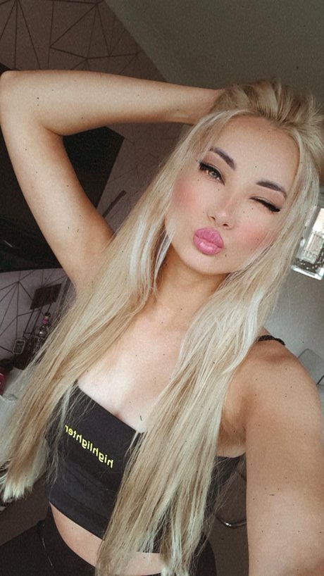 Krolowa rozi model nice gallery