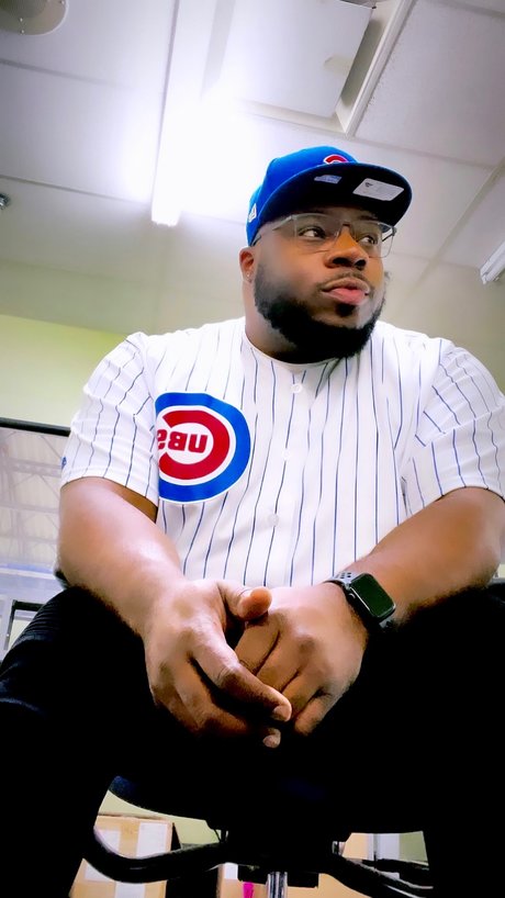 BIG COUNTRY adult model image