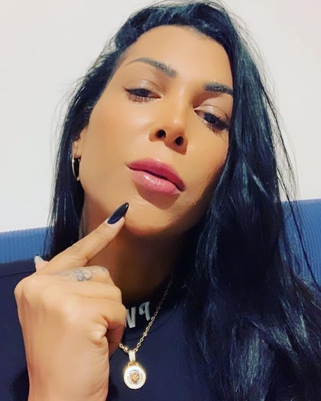 Paloma bruny naked actress img