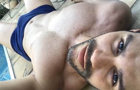 Hugo Castro perfect model image