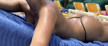 Naomi Taylor model pornographic galleries